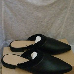 Woman shoes